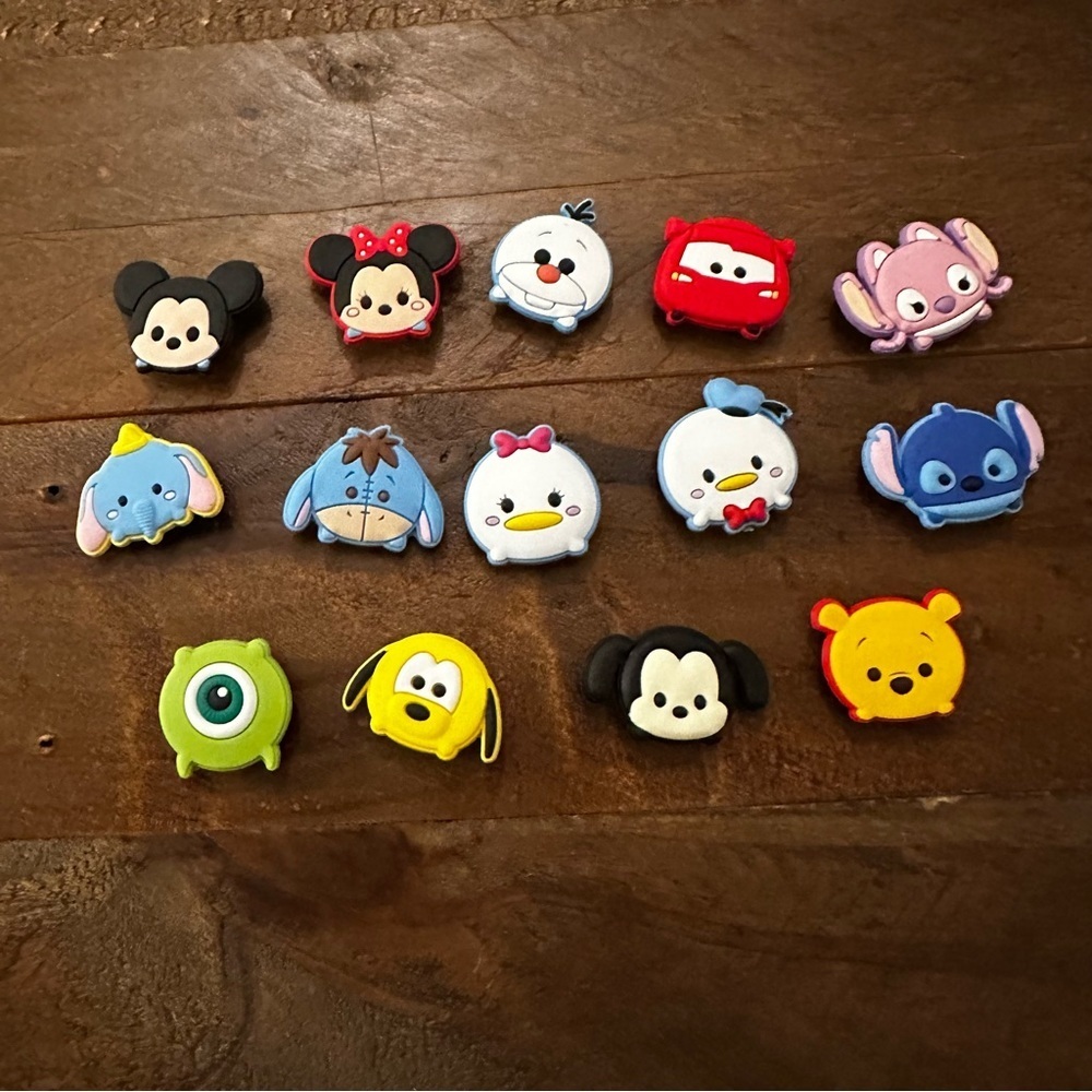 Disney Characters Croc‎ Charms 14 pieces